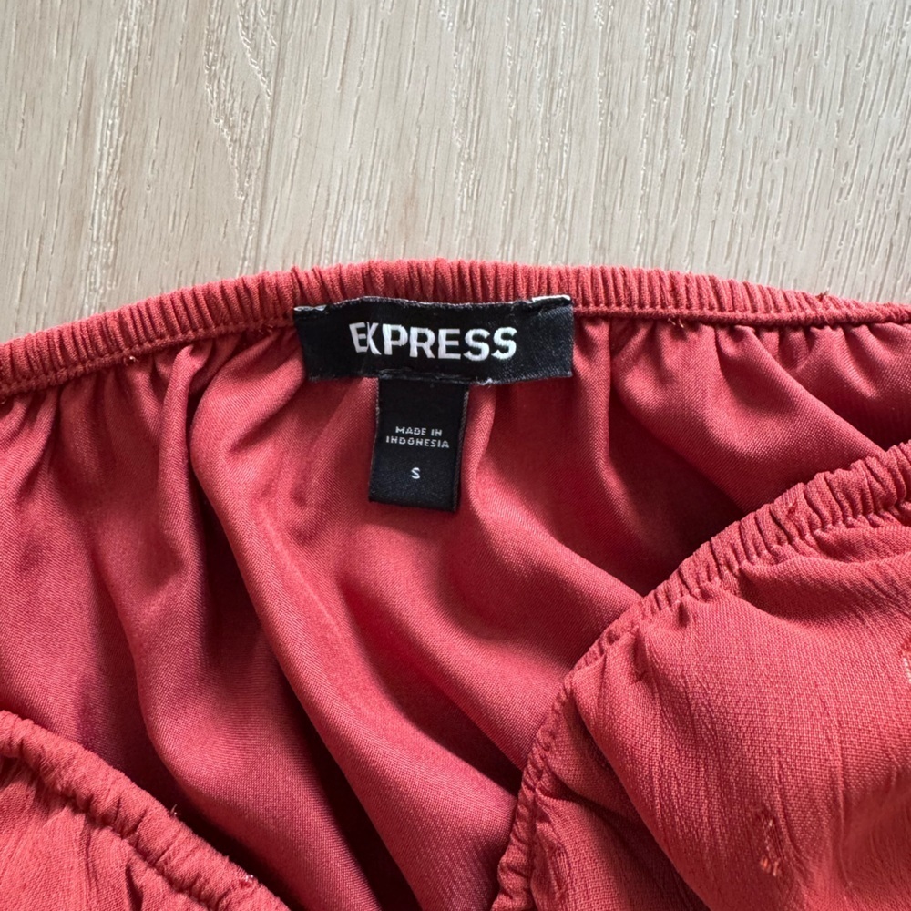 Express Rust Red Smocked Blouse - Picture 4 of 5